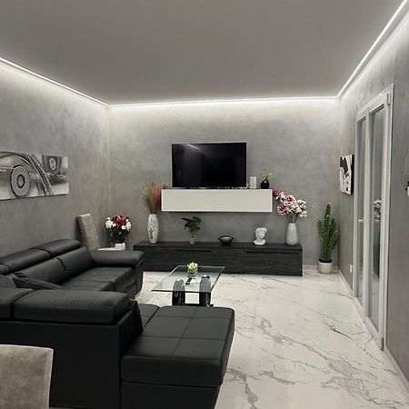 Corso Montecarlo Διαμέρισμα Βεντιμίλια Εξωτερικό φωτογραφία