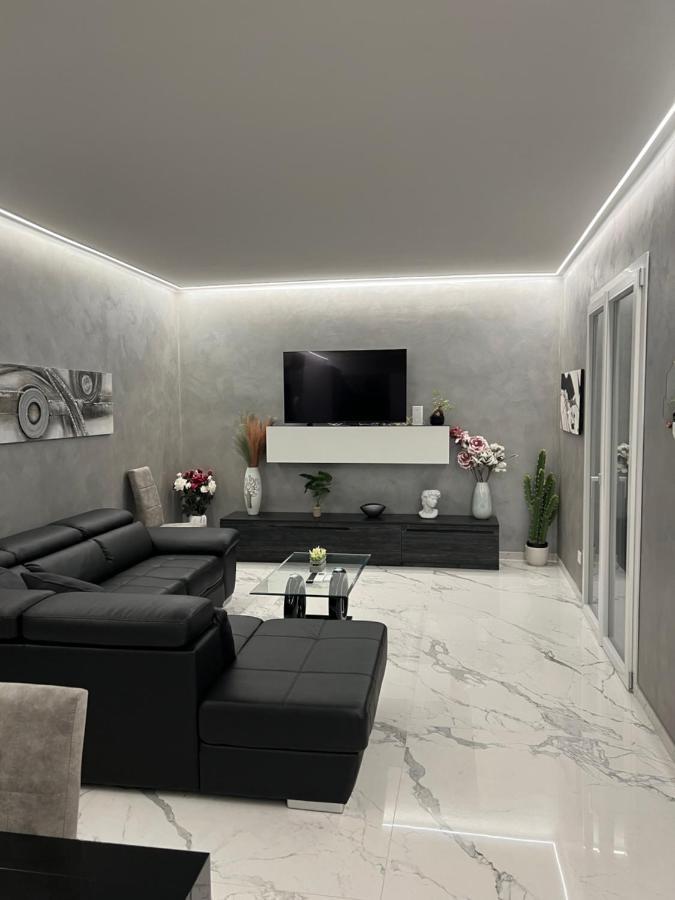 Corso Montecarlo Διαμέρισμα Βεντιμίλια Εξωτερικό φωτογραφία